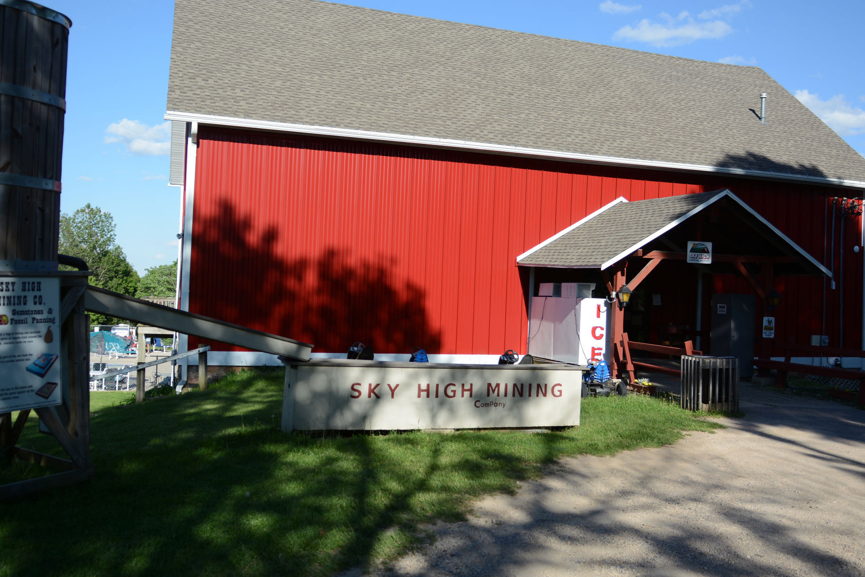 Private campgrounds in Baraboo, Portage